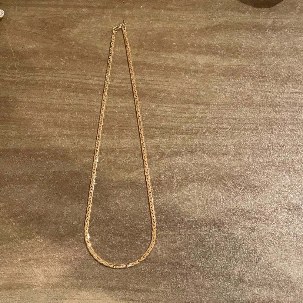 Nolan Miller Chain